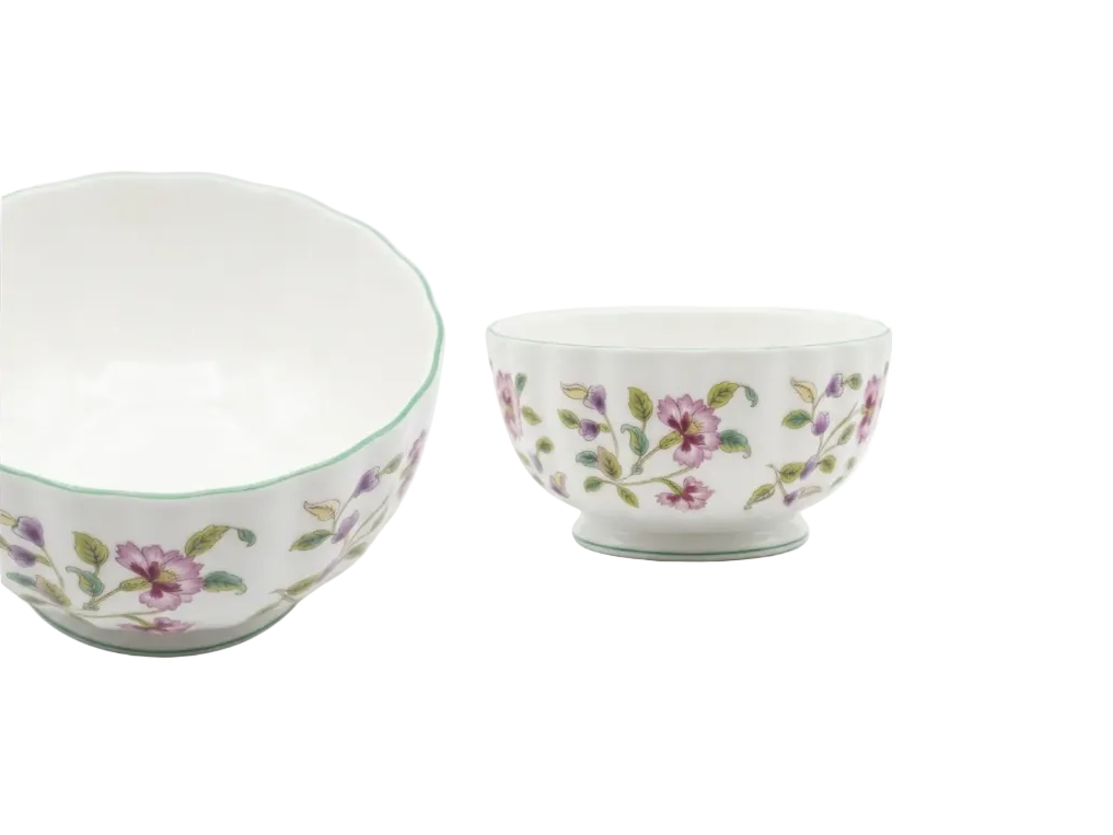 Minton "Haddon Hall" Bone China Scalloped Fluted Bowl - Made in England