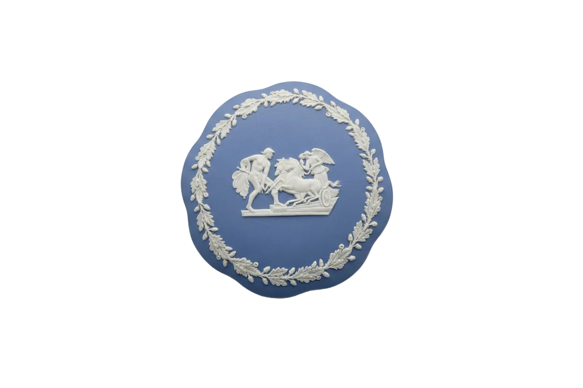 Vintage Wedgwood Blue Jasperware Scalloped Trinket Box Chariot & Cherubs England|286877348151