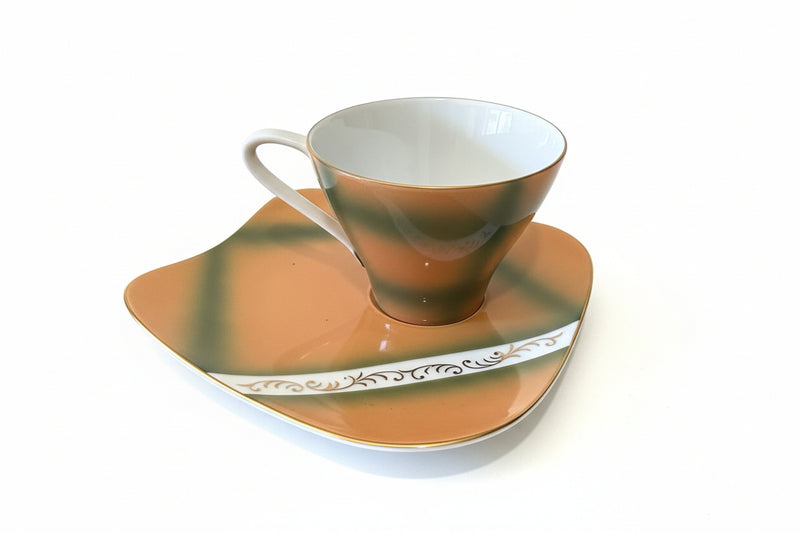 Mid-century Fine China Japan tennis set in orange with green stripes.|286882006043