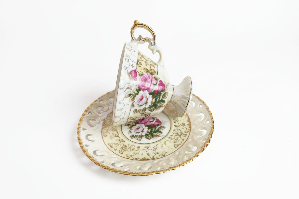 Vintage Iridescent Lusterware Hand-Painted Teacup & Saucer Set - Made in Japan|286958145464