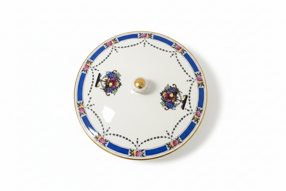 Elegant Royal Worcester 'Ashby' Crown Ware Lidded Serving Tureen/Dish|286949961532