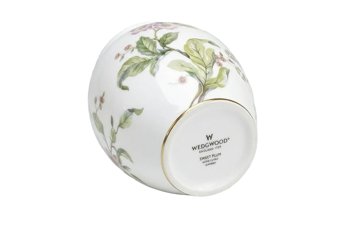Wedgwood Sweet Plum Vase Fine Bone China Scalloped Rim Floral Gold Trim England|286889395179