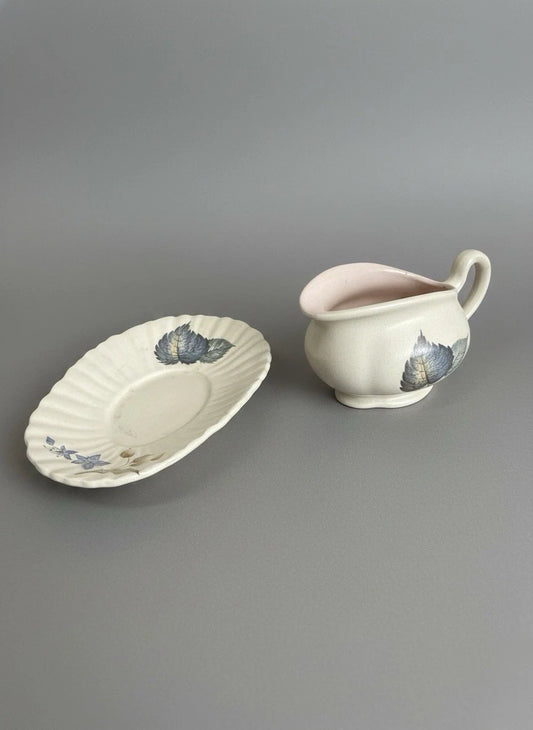 Vintage Axe Vale Pottery Gravy Boat & Underplate Saucer - Devon England Floral|287068628468