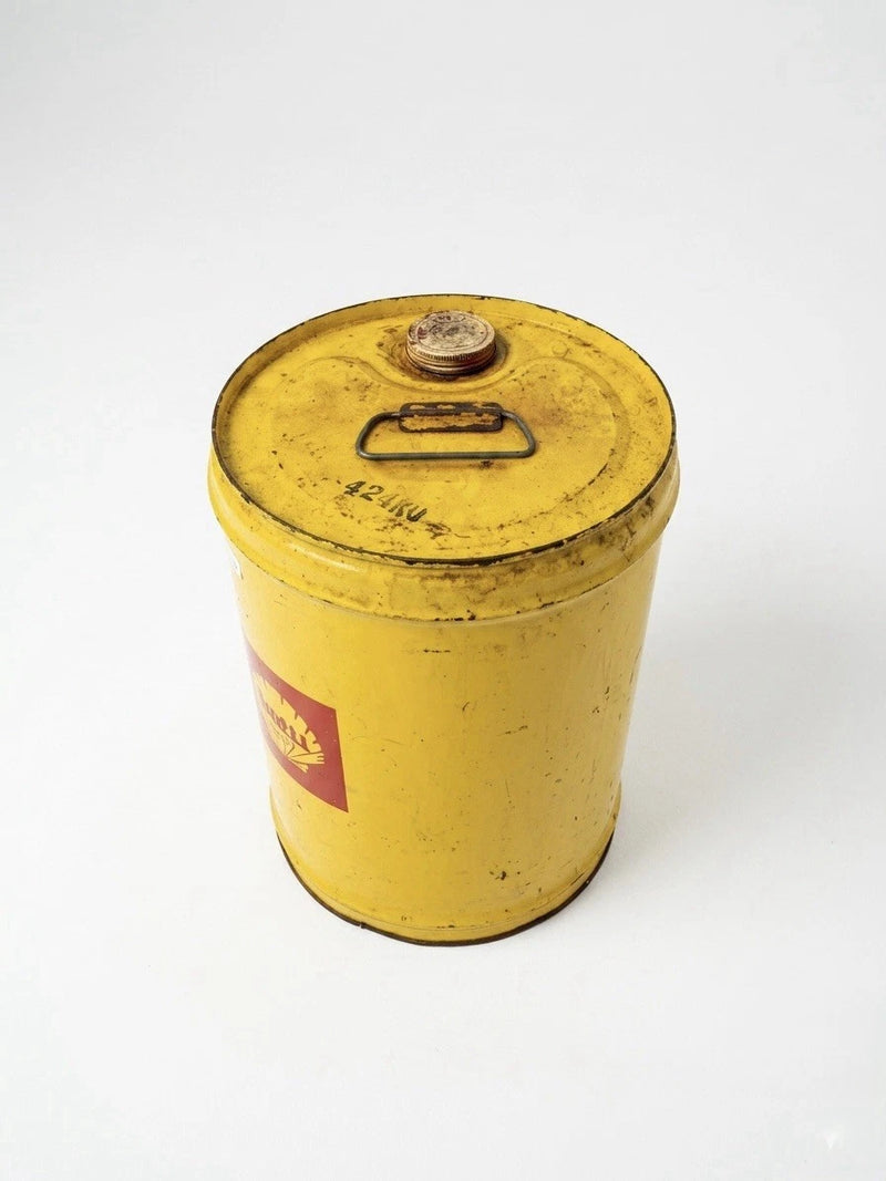 Vintage Shell Flushing Oil 5 Gallon Drum Tin Can – 1950s