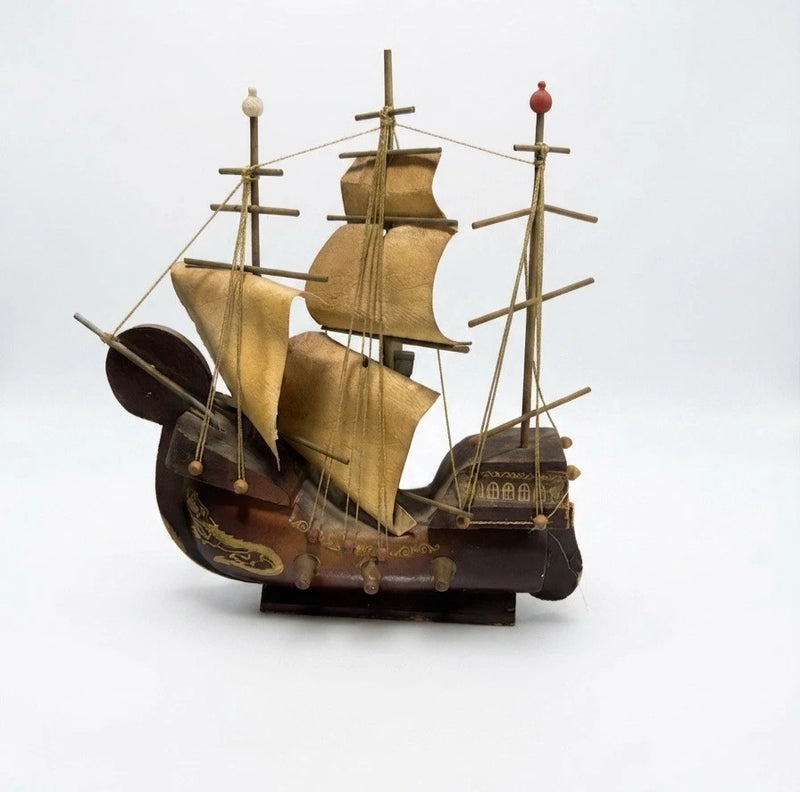 Vintage Wooden Chinese Junk Ship Table Lamp Nautical