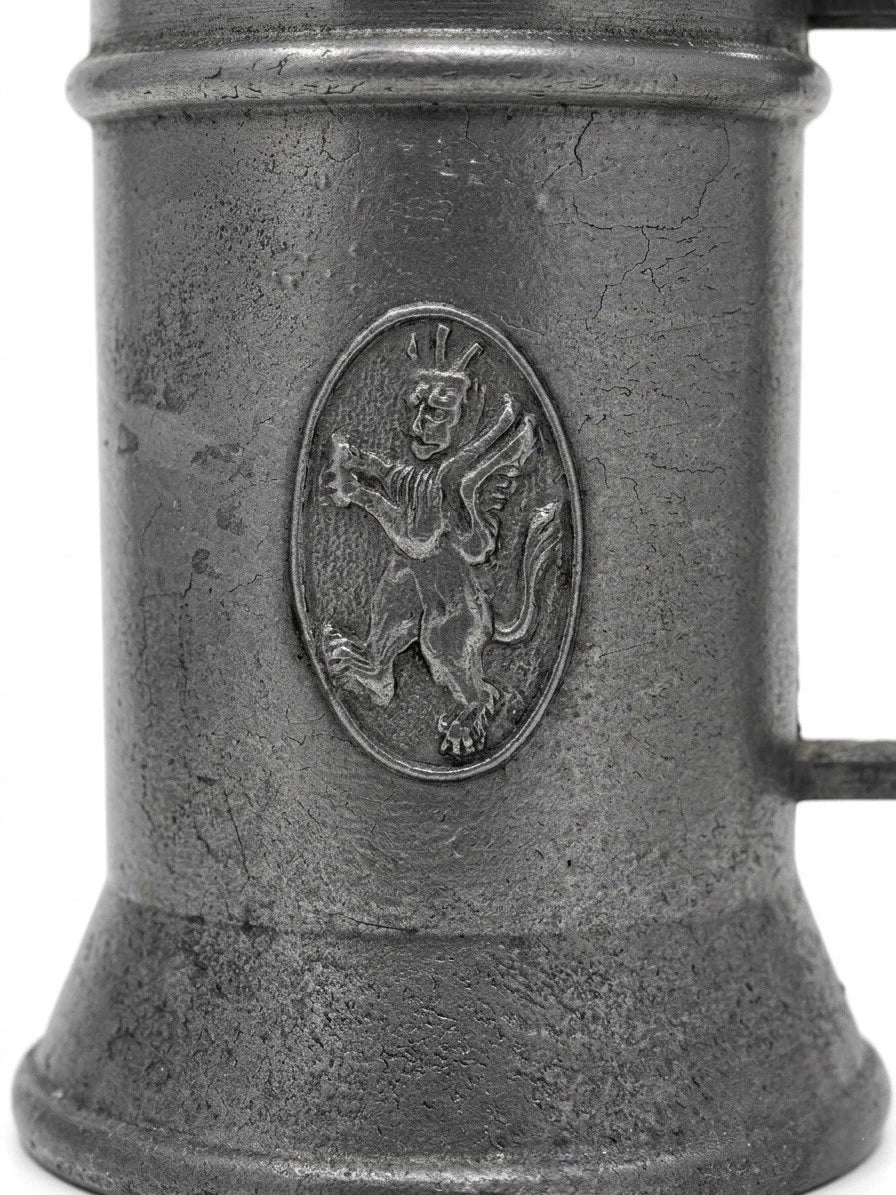Vintage Miniature UK Pewter Tankard – Heraldic Lion Crest – Small Collectible
