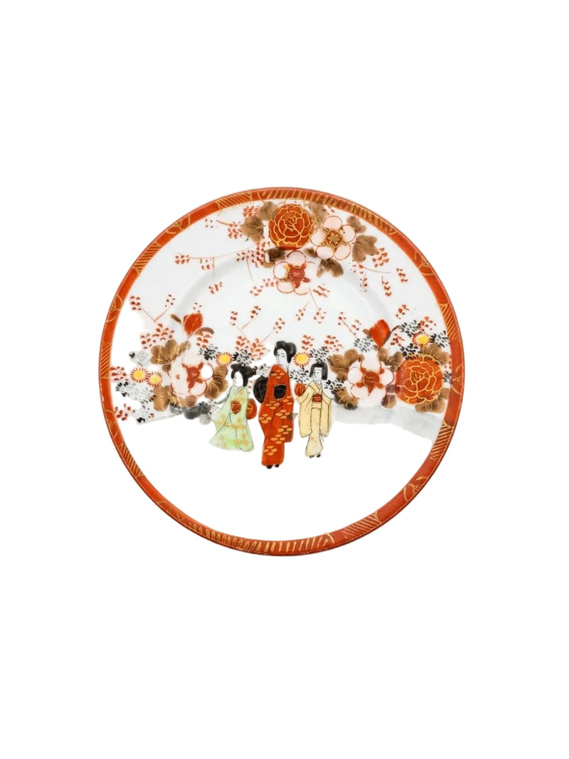 Vintage Pair of Japanese Kutani-Style Geisha Plates | Hand-Painted Gilt Porcelain | Japan | c.1950s–1970s