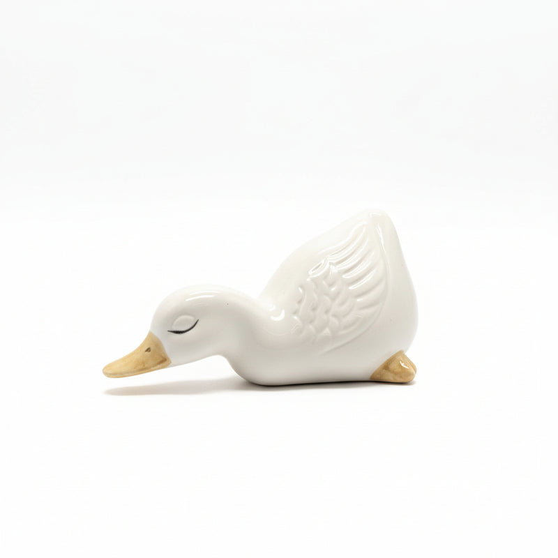 Vintage  White Ceramic Duck Figurine-Sleeping Preening Duckling Glossy Porcelain|286879120662